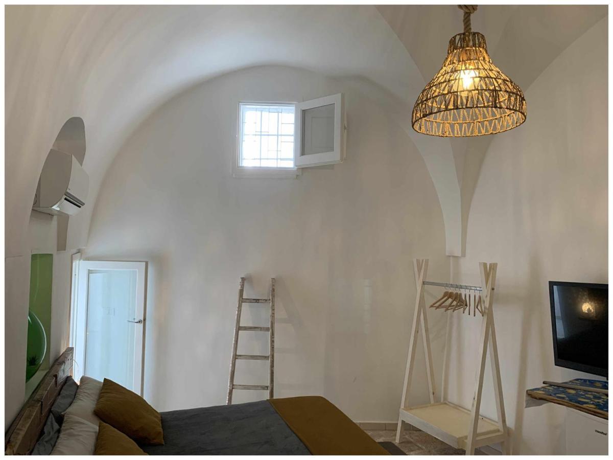 White Stone Flats & Studios Ostuni Extérieur photo