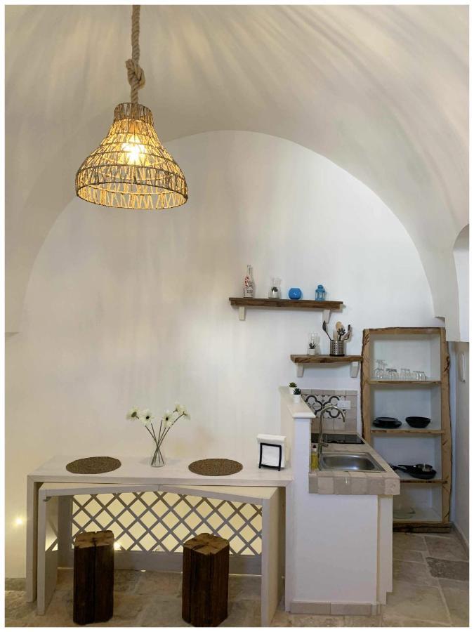 White Stone Flats & Studios Ostuni Extérieur photo