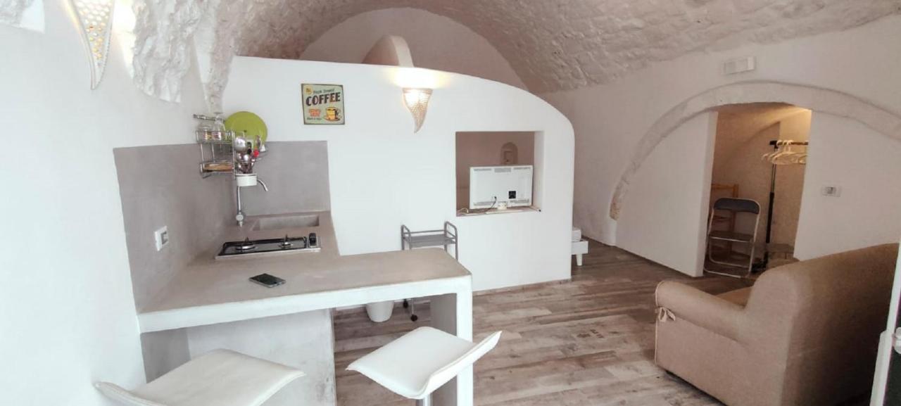 White Stone Flats & Studios Ostuni Extérieur photo